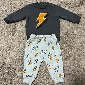 3-6 month sweatsuit